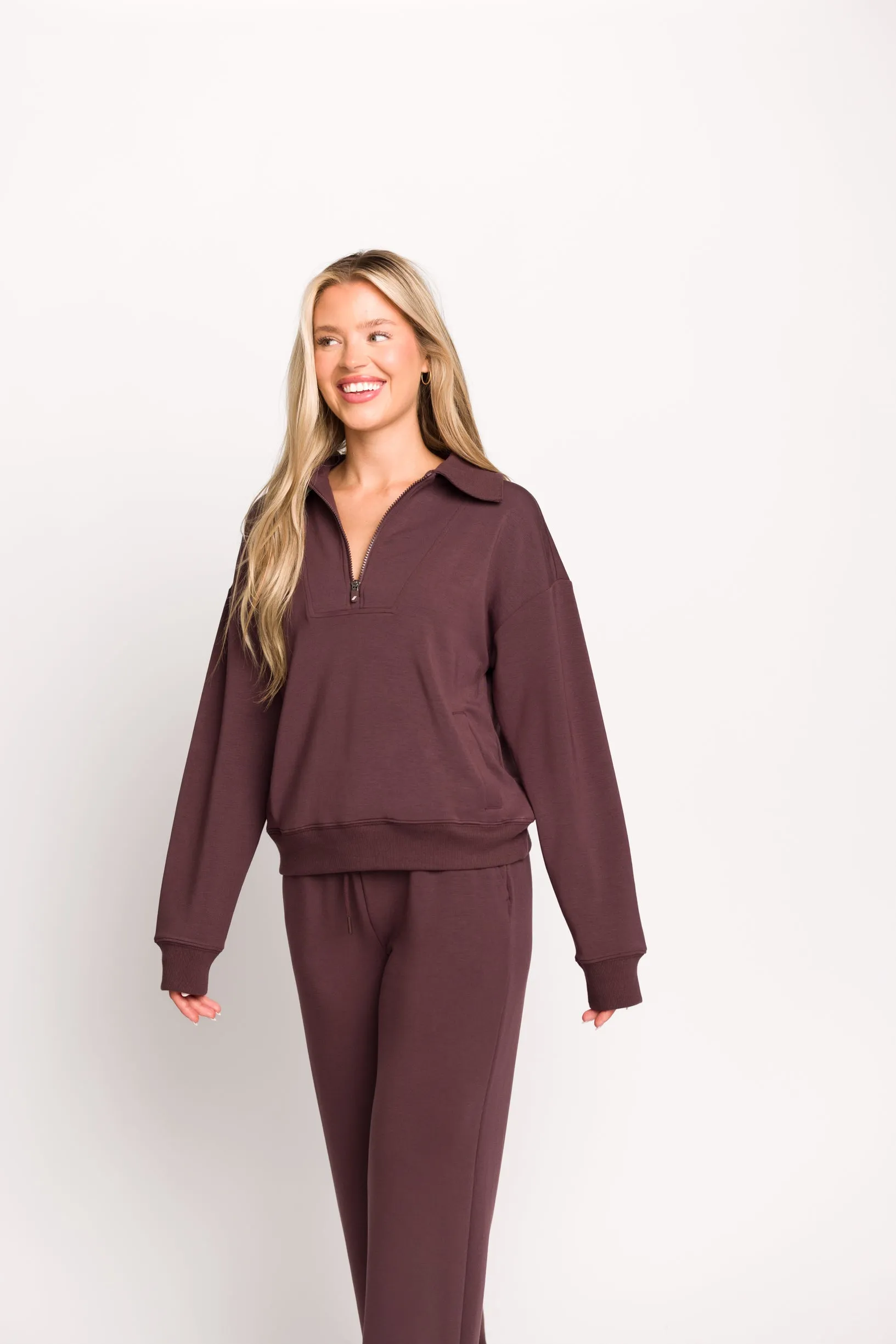 Layne Pants in Raisin